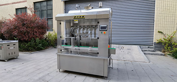 星全自動(dòng)果醬糖漿灌裝機(jī)圖